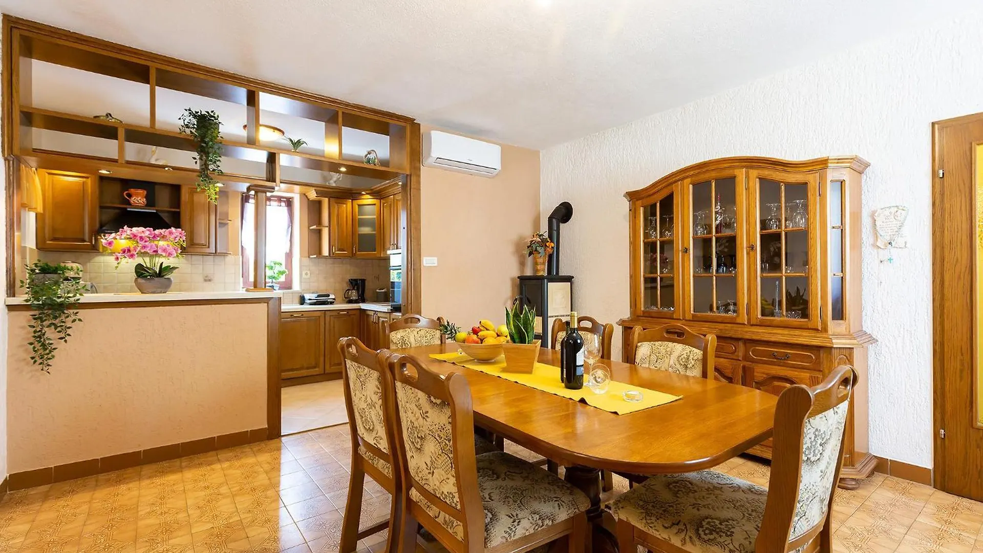 Beautiful Apartment Fratta With Garden In Tar Frata 0*,  كرواتيا