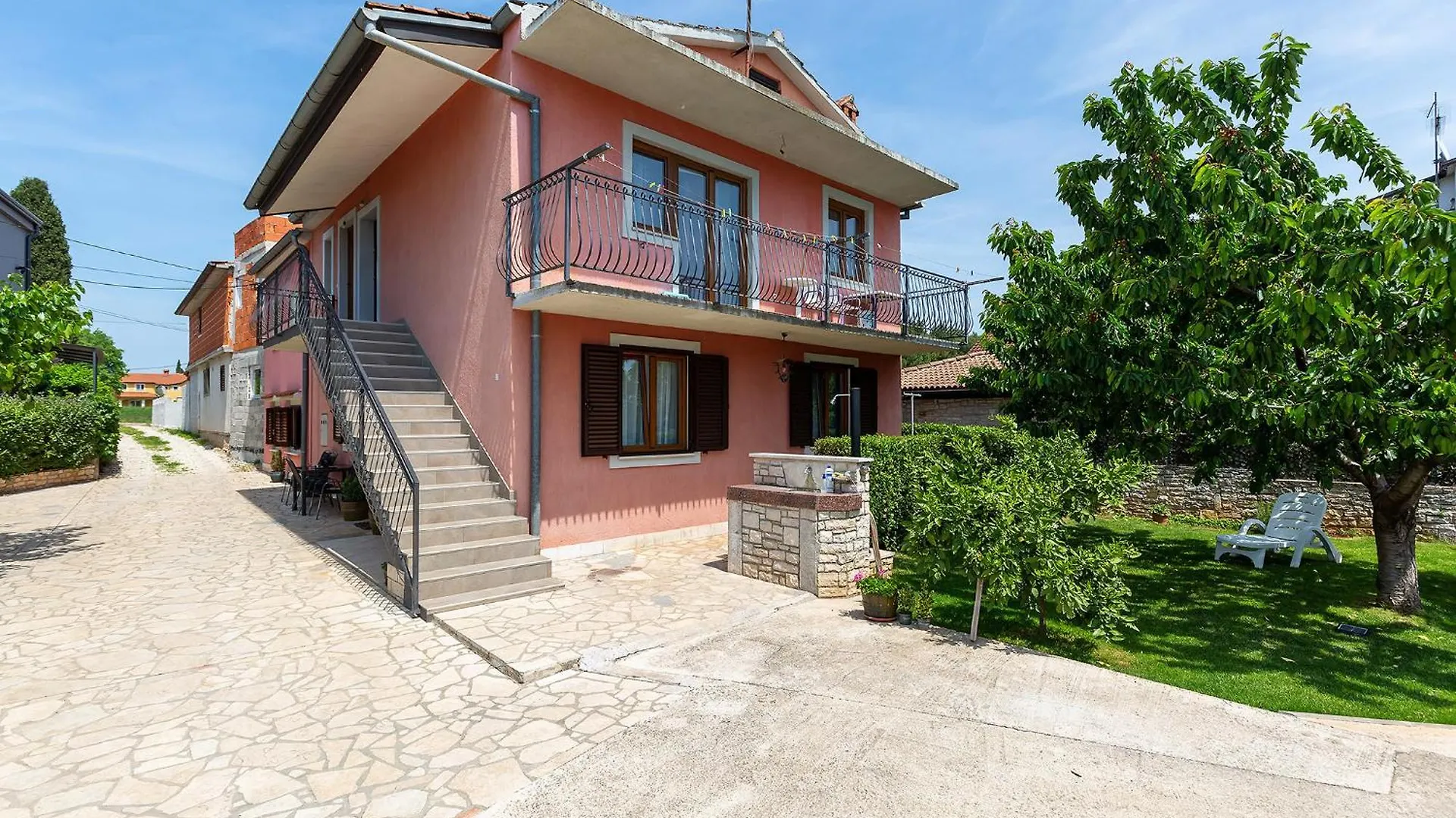 Beautiful Apartment Fratta With Garden In Tar Frata كرواتيا